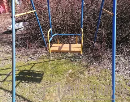 1 (52)