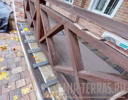 1 (2)