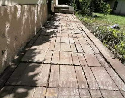 1 (133)