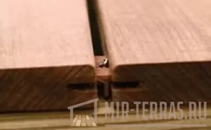 6446570
